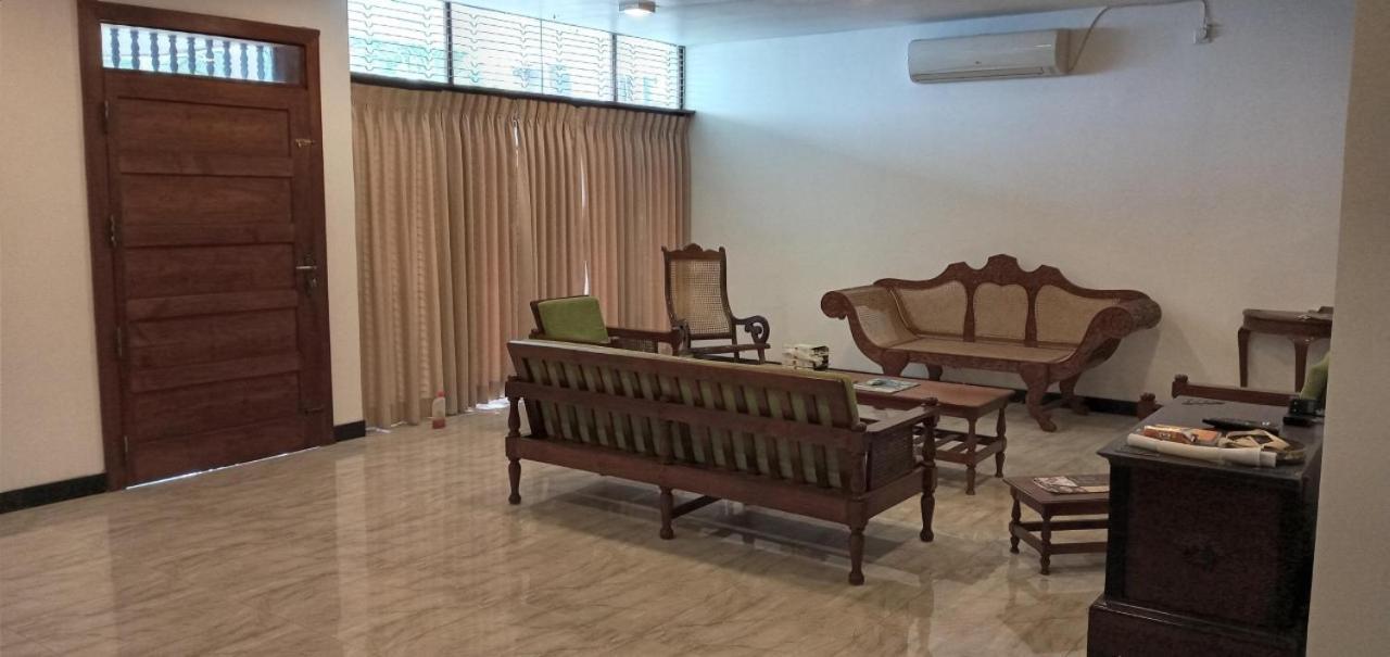 Guest house Heritage Colombo7 *